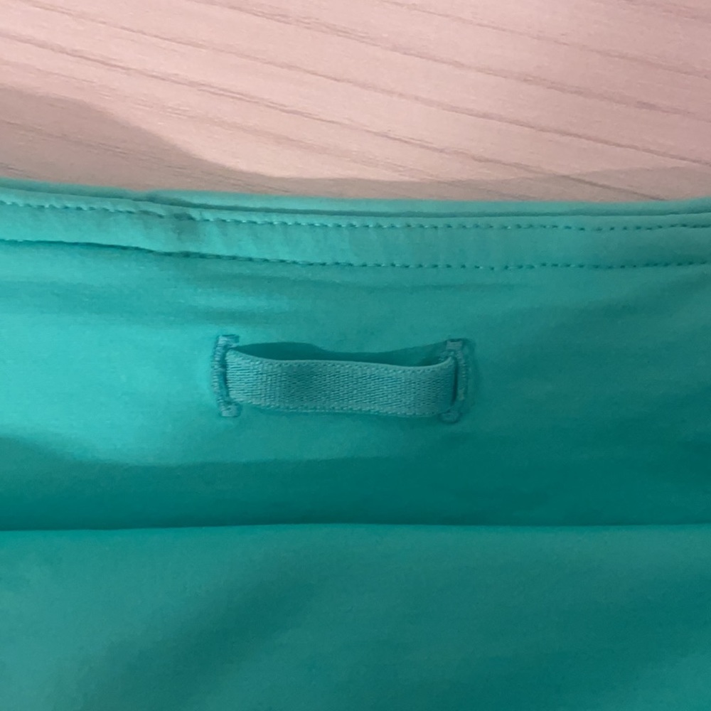 Lululemon Speed Up Shorts In Size 4 - Picture 4 of 5
